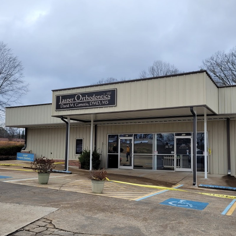 Commercial Canopies - Store Front - Creative Aluminum Products - Jasper, Alabama